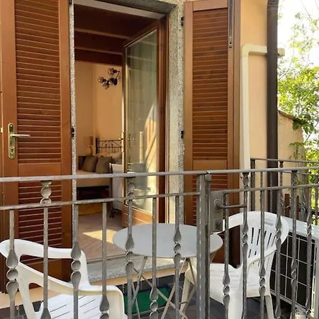 Casa Di Gloria * Perledo